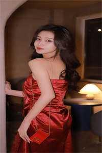 李威龙